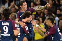 El alto costo de sus salarios harían que tres de los cinco salgan de las huestes parisinas.