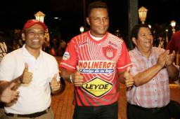 Carlos Pavón fue presentado como técnico del Vida y promete trabajar para llevar al equipo a lo más alto. Fotos Javier Rosales