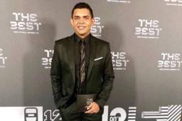 El entrenador de la Selección de Puerto Rico, Amado Guevara, estuvo presente en los premios The Best.