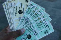 El mercado negro es el único que tiene boletos para la final entre Platense y Motagua.