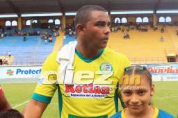 En Honduras el guardameta José Mendoza a vestido la camias del Platense y Marathón, Juticalpa es su tercer equipo.