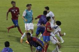 Seleccionados de Estados Unidos podrían sufrir fuertes castigos y perderse el duelo ante Honduras.