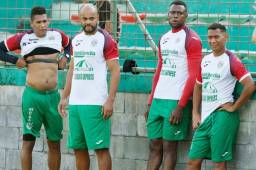Caue Fernandes (centro) junto a sus compañeros, Yaudel Lahera, Yustin Arboleda y Carlos Perdomo en las prácticas en el Yankel Rosenthal.