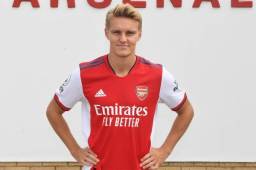 Odegaard regresa al Arsenal, pero esta vez su ficha pertenece a los londinenses.