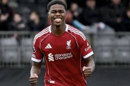 Keyrol Figueroa demuestra su olfato goleador y retorna encendido con doblete en la paliza del Liverpool