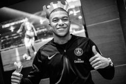 Mbappé continuará en el PSG en la próxima temporada tras los rumores que lo vinculan con el Real Madrid.