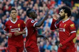 Salah lidera una vez más al Liverpool en Inglaterra. Tres puntos valiosos.