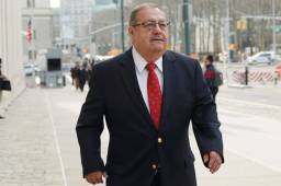 El expresidente de la Federación de fútbol de Guatemala, Rafael Salguero, libró la cárcel y tendrá que devolver todo el dinero que recibió en sobornos. Foto AFP