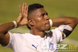 Carlo Costly pasa un buen momento en Olimpia y sería una de las sorpresas de Pinto en la convocatoria para los juegos ante Trinidad y Tobago y Estados Unidos. Foto DIEZ
