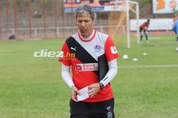 Carlos Restrepo ha estudiado a fondo a New York Red Bulls y espera conseguir un triunfo este jueves en Costa Rica. Foto DIEZ