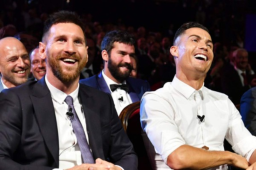 Ambos jugadores se mostratron respetuo mutuo durante las preguntas que le hacia la presentadora Reshmin Chowdhury.