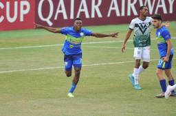Muma Fernández realizó el primer gol de Olancho FC frente a Verdes en Copa Centroamericana. FOTO: Marvin Salgado