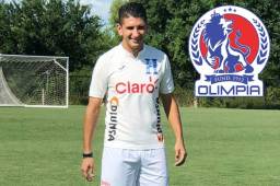 El defensor Jhonny Leverón está a punto de ser nuevo jugador del Olimpia y Osman Madrid está en Houston cerrando su fichaje. Foto Philep Clarke, corresponsal