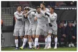 El equipo italiano sumo 9 puntos en el grupo G y se acerca a los octavos de final de la Uefa Champions League.