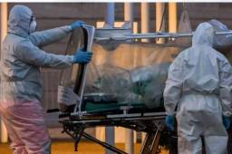 ¿Cuántos muertos dejará el coronavirus en el mundo? Si bien ningún experto es capaz de adelantar una cifra, en el peor de los casos podría tratarse de millones de personas, de ahí la importancia de tomar medidas radicales como el confinamiento.