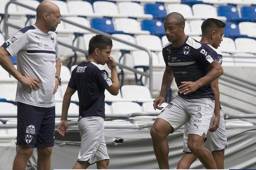 Alberth Elis no entra en la convocatoria para juego ante Veracruz este sábado.