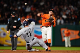 Los Gigantes ganaron el primer partido de la serie ante los Padres de San Diego.