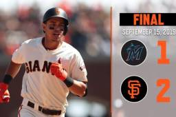 Mauricio Dubón sigue sacando la cara por el béisbol hondureño y este domingo la sacó del parque por tercera vez en la temporada para aportar en el cerrado triunfo sobre Miami Marlins.