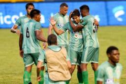 Real de Minas celebra una de sus anotaciones ante ante Motagua en el Torneo Clausura 2021.