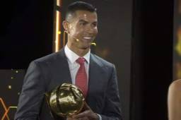 Ronaldo se impuso a figuras como Messi y Ronaldinho para llevarse el premio al Mejor Jugador del Siglo XXI (2001-2020).