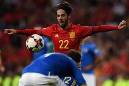 Isco se gastó un doblete ante Italia y el técnico de España Lopetegui se deshizo en elogios hacia el jugador del Real Madrid. Foto AFP
