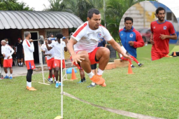 Cristian Maidana entrena con su esposa y aprovecha para hacer sus bromas. Ahora fue retado por su esposa para entrenar con una sandía.