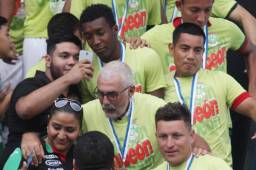 Manuel Keosseián no sabe si continuará como entrenador de Marathón pese a que dirigentes y jugadores desean su continuidad.