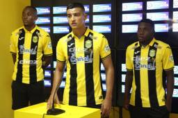 Real España sigue con su segunda semana de entrenamiento donde ya presentó tres nuevos fichajes: Charles, Saravia y Mejía.