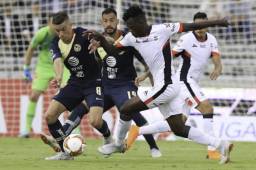 El lateral hodureño Félix Crisanto es titular con los Lobos BUAP de la primera división de México. Foto cortesía