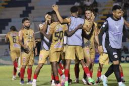 El equipo Choloma está dándo la sorpresa en el propio patio de las jaibas. Foto: Alexis Palma