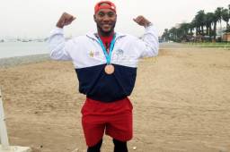 El luchador atendió a DIEZ en Lima, habló de la medalla de bronce conquistada en los Panamericanos y contó sus nuevas metas. Fotos Víctor Bustillo