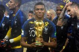 Mbappé ganó su primera Mundial de su carrera a sus 19 años.