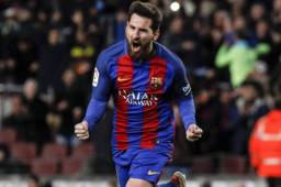 Lionel Messi sigue brillando con el Barcelona de España.