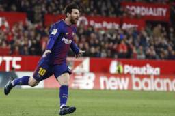 Lionel Messi tuvo que ingresar ayer para salvar el invicto del Barcelona.