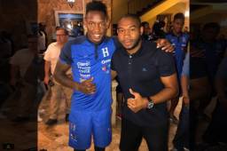 Romell Quioto posando con Wilson Palacios durante la visita de este a la Selección de Honduras. Foto Instagram