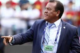 Carlos Tábora espera sacar un buen resultado ante Colombia su próximo rival.