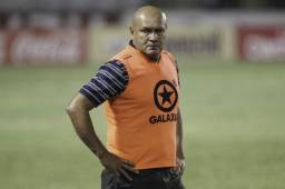 Wilmer Cruz, entrenador del Juticalpa, es consciente que va a salvar al equipo del descenso. Foto Ronal Aceituno