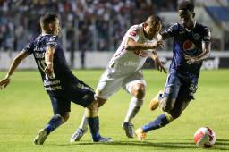 Así se vivó el minuto a minuto del empate entre Motagua y Olimpia por la semifinal de ida en Liga Concacaf
