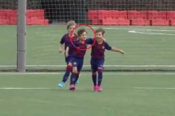 Thiago Messi se hizo viral en redes sociales tras anotar con la camiseta del Barcelona.