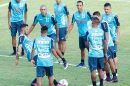 Jorge Luis Pinto estuvo en la cancha del Olímpico con sus convocados.