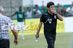 Héctor Vargas aseguró que le escondían los balones en el Yankel Rosenthal.