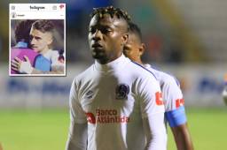 Kevin Álvarez reaccionó sorprendido al anuncio de partida de Esteban Espíndola.