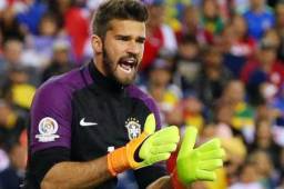 Alisson Becker tiene 25 años y jugará en el Liverpool las siguientes temporadas.
