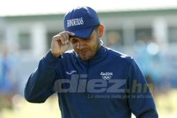 Amado Guevara, asistente de Jorge Luis Pinto en la Selección de Honduras, habló con los medios de comunicación en EUA. Foto Neptalí Romero-Enviado
