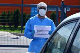 En Costa Rica, los médicos han hecho una ardua labor y han comenzado a tratar a los pacientes con células de la sangre de las personas curadas.