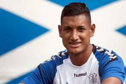 Bryan Acosta cuenta de dónde surge su apodo 'Tambito' y sus objetivos con el Tenerife.