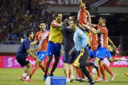 Los ticos celebraron contra Honduras la clasificación al Mundial de Rusia 2018 y ahora han confirmado partido amistoso contra España. Foto archivo