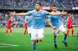 El delantero David Villa es la figura del New York City en la MLS y esto le ha valido para ser llamado a la Selección de España. Foto cortesía