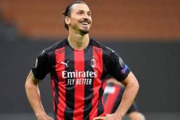 Ibrahimovic tiene más de un mes alejado de los terrenos de juego por una lesión muscular.