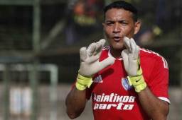 El arquero Júnior Morales sufrió un atentado anoche en San Pedro Sula cuando se trasladaba a su casa tras departir con unos amigos. Foto DIEZ